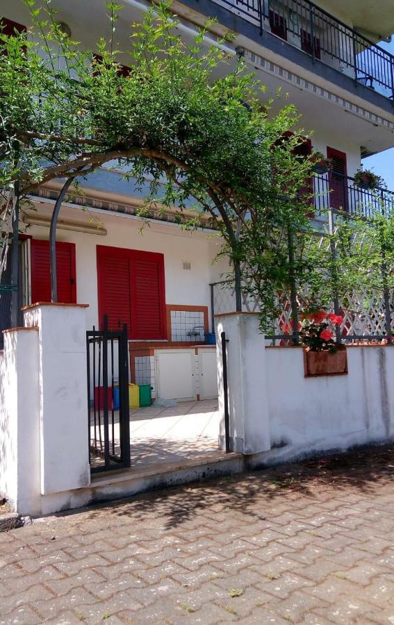 Aessebenessere Casavacanza ماسكالي المظهر الخارجي الصورة