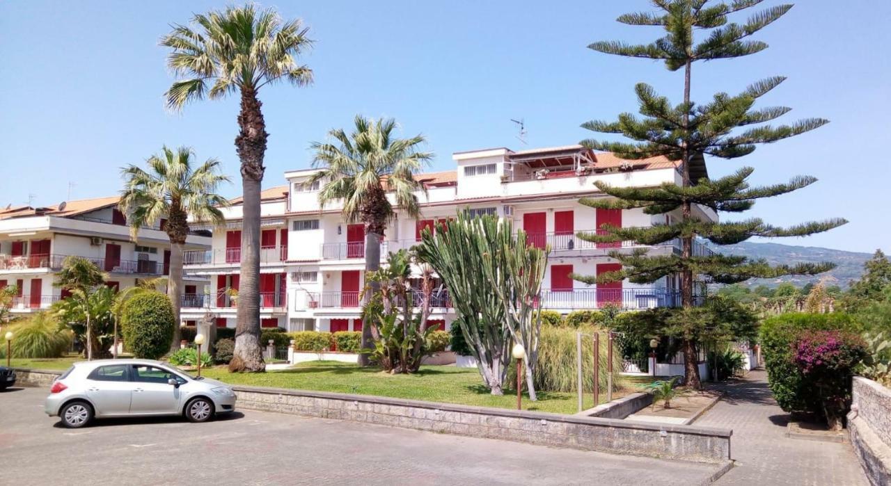 Aessebenessere Casavacanza ماسكالي المظهر الخارجي الصورة